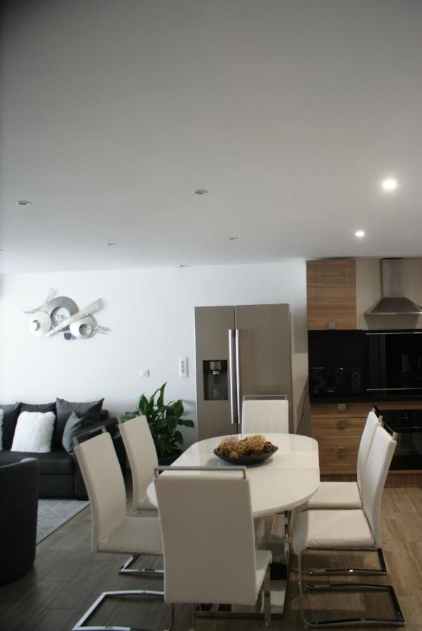 Loft Ravissant Avec Piscine Apartman Cagnes-sur-Mer Kültér fotó